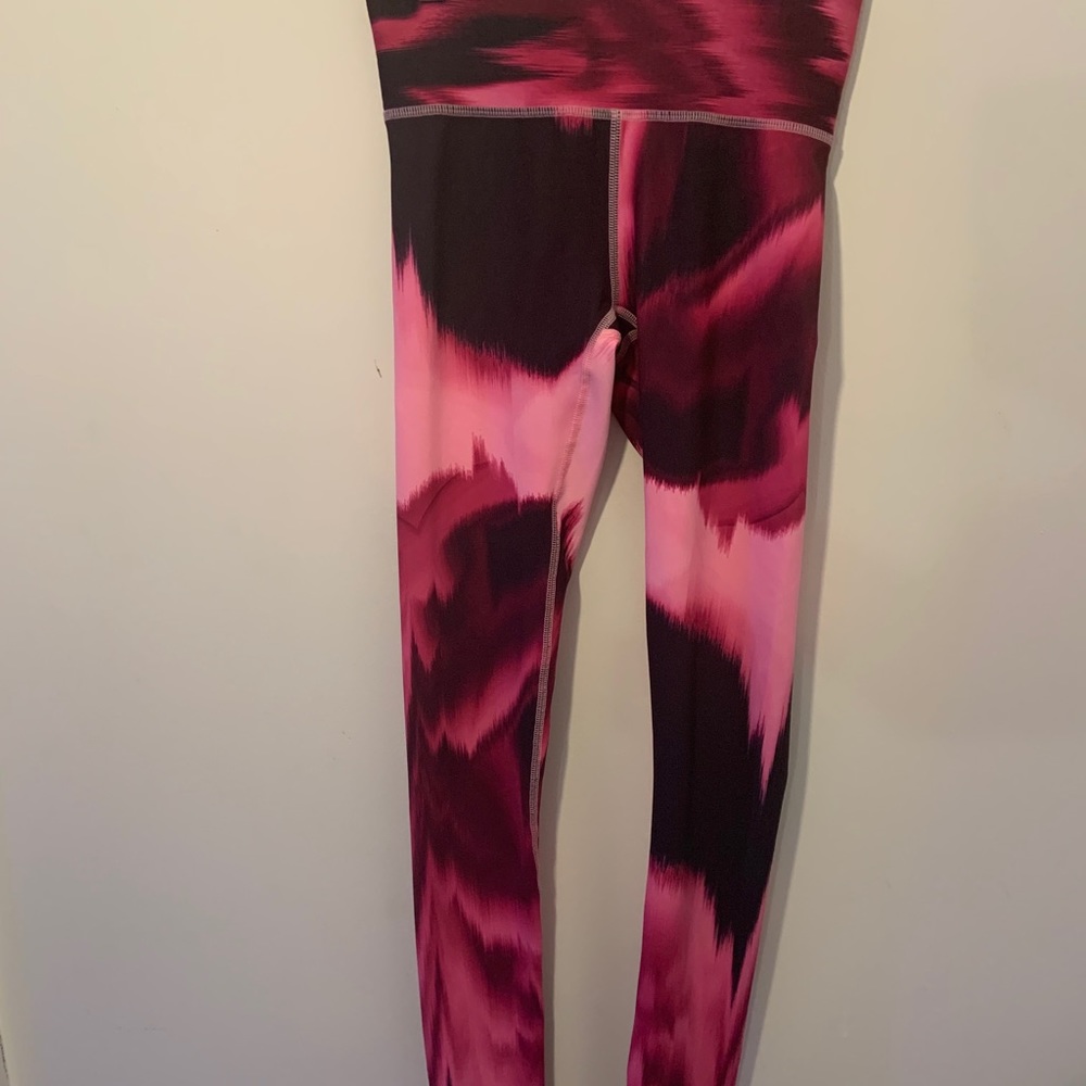 CHAMPION pink patterned leggings